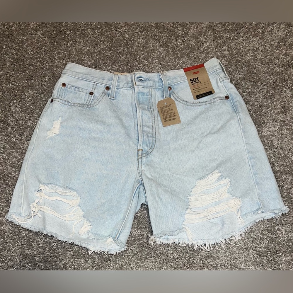 NWT Levi's 501 denim shorts